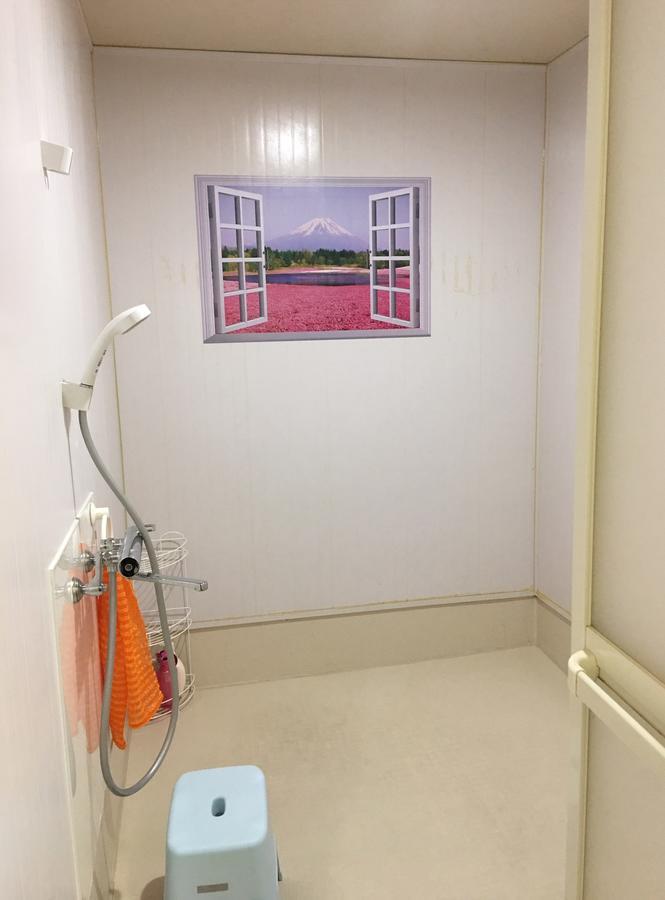 Guest House Sakaihigashi Niconico Sakai  Buitenkant foto